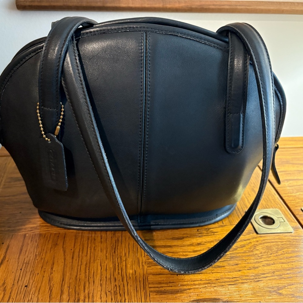 Coach Vintage Asheville Bag #9089 - Picture 5 of 11